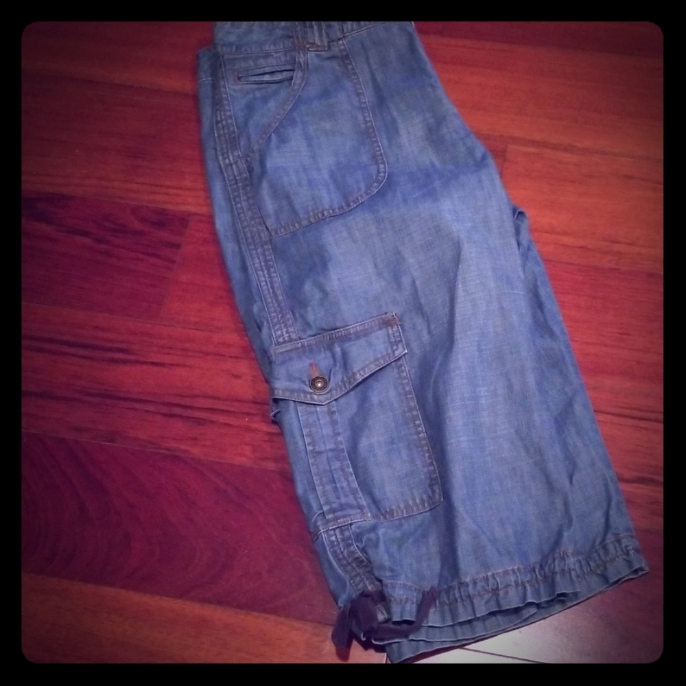 Denim crop pants